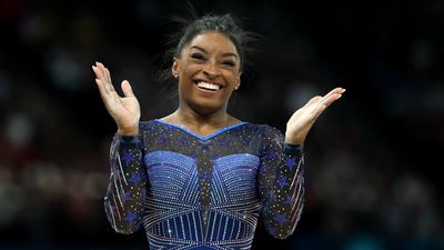 Simone Biles Crowned Undisputed 'GOAT' by Fans After Clinching Sixth Gold Medal