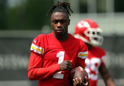 WATCH: Xavier Worthy shows off speed at Chiefs training camp