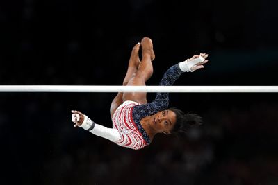 Simone Biles: What drives the "twisties"