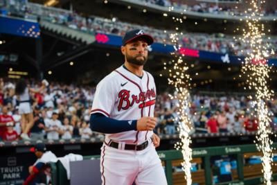 Kevin Pillar Captures Exciting Moment On Field With Fireworks