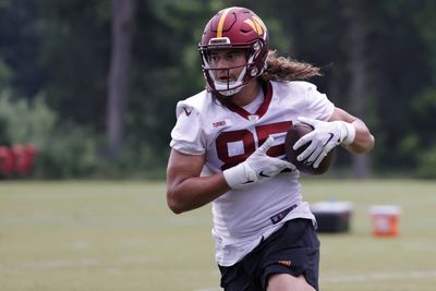 WATCH: Commanders TE Cole Turner makes acrobatic catch in practice