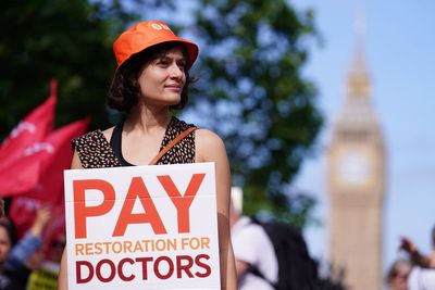 Voices: Junior doctors should see 22% pay rise deal as a compromise, say readers