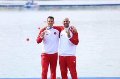 Croatian Brothers Sinkovic Win Rowing Gold At Games