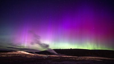 Aurora alert: Moderate geomagnetic storm could bring northern lights as far south as New York this weekend