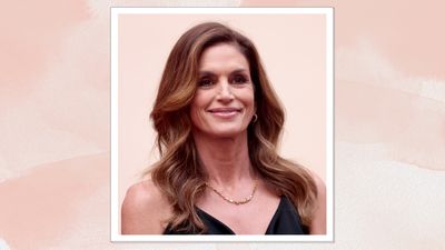 Cindy Crawford's smokey eye and nude lip combo nails effortless Parisian glam