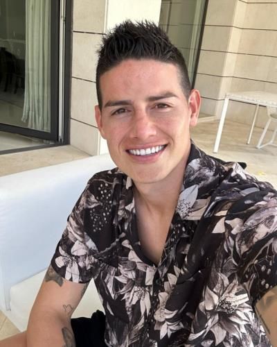 James Rodríguez Flaunts Stylish Floral Shirt With Confidence And Elegance