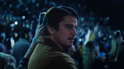 Trap review: M. Night Shyamalan, Josh Hartnett thriller struggles to break out