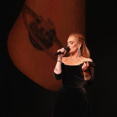 Adele's Mesmerizing Performance: Elegance And Talent On Display