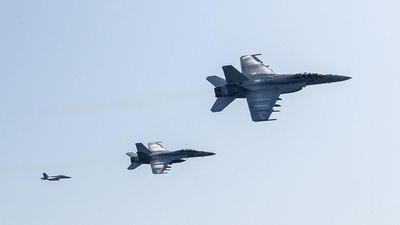 US sends fighter jets to Mideast amid escalating regional tensions