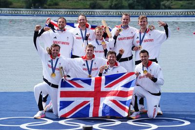 Great Britain men’s eight golden charge in Paris inspired by Sydney 2000 video