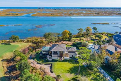 This North Carolina home with breathtaking views of a signature par 3 is selling for $4.69 million