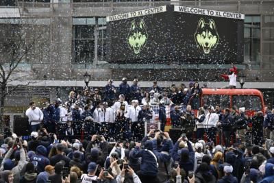 US Men's Basketball Team Secures No. 1 Seed In Dominant Win