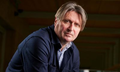 Simon Armitage: ‘You’re not going to get me to say anything bad about any bird’