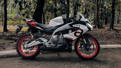 Aprilia’s RS 457 Is the Closest Thing to a Perfect Beginner Sportbike