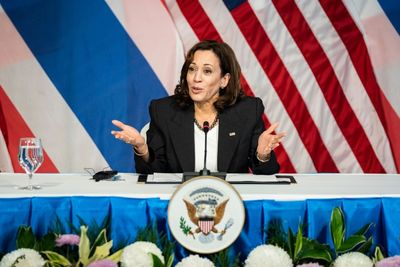 Kamala Harris Interviews Walz, Kelly, Shapiro For Vice President Pick