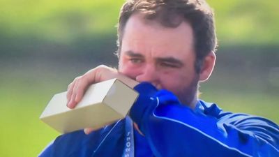 Scottie Scheffler Was in Tears on Podium During U.S. Anthem After Winning Olympic Gold