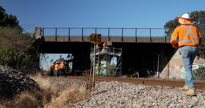 Delays, road closures as repairs continue on Tarro Rail Bridge pylons