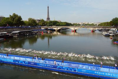 Mixed relay under way despite withdrawal of Belgium due to ‘E. coli’ illness