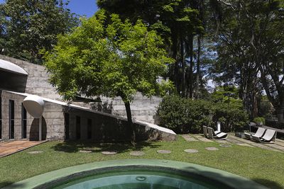 Discover Chu Ming Silveira’s unseen 1970s brutalist house in São Paulo