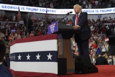 Strategists Advise Trump To Focus On Economy And Freedom