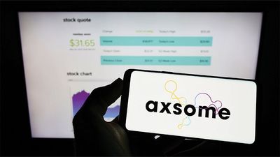 Axsome Dips On Wide Losses, But Its Biggest Moneymaker Tacks On 135% Growth