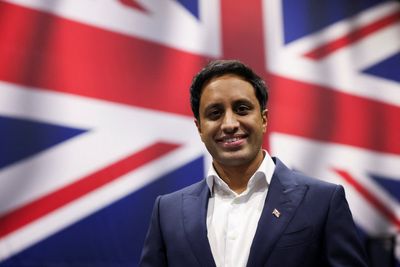 Zia Yusuf quits Reform: how he went from public school to Farage's right hand man