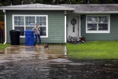 Hurricane Debby's Storm Surge Hits Faraway Inn In Cedar Key