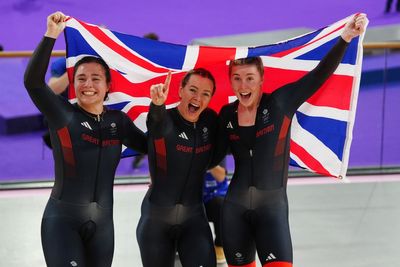 ‘It doesn’t get much better than that’ – Team GB win women’s team sprint gold