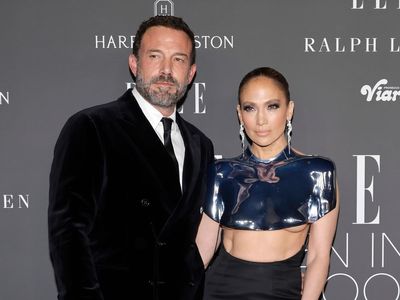 Ben Affleck’s new shaved faux hawk hairstyle raises eyebrows amid Jennifer Lopez divorce rumors