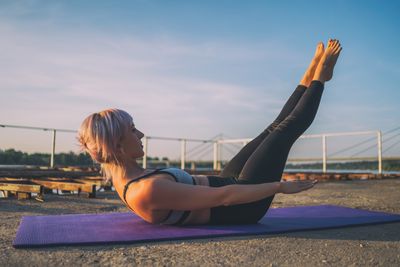 Forget sit-ups—this Pilates move is even better at strengthening your abs