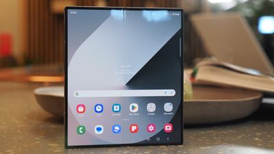 Samsung Galaxy Z Fold 6 review: narrow margins