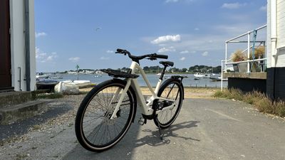 Orbea Diem 10 review: futuristic, well-equipped, but not built for speed