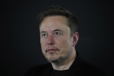 Musk’s post that UK ‘civil war is inevitable’ is deeply irresponsible – minister