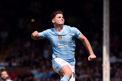 Huge fee agreed by Man City to sell Julian Alvarez