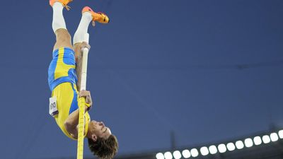 Paris 2024 Olympics: Five things we learned on Day 10 - vaulting ambition