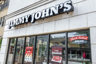 Jimmy John's joins the fast-food price wars