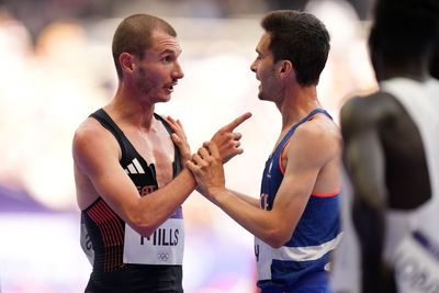 ‘He took me out!’: George Mills rages after collision with France’s Hugo Hay in chaotic 5000m