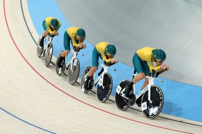 Australia smash world record in men's team pursuit to set up Olympic final with GB