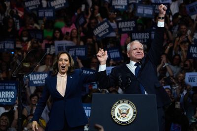 ‘Mind your own damn business’: Harris, Walz make debut at rowdy rally - Roll Call