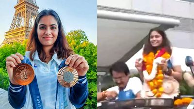 Manu Bhaker arrives home to heroic welcome after historic feat at Paris Olympics - Watch