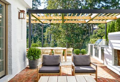 How Much Wind Can a Pergola Withstand? The One Thing to Know for Outdoor Structures That Last