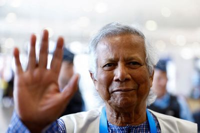 Muhammad Yunus heads home to lead Bangladesh interim government