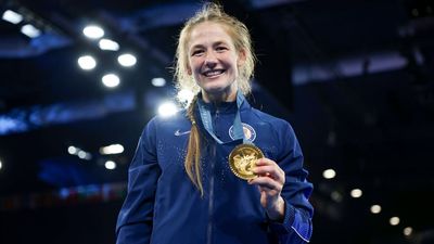 Team USA Wrestler Sarah Hildebrandt Tweets Hilarious Reaction to Winning Gold