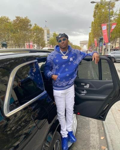 Amari Cooper Shows Off Stylish Look Next To Car