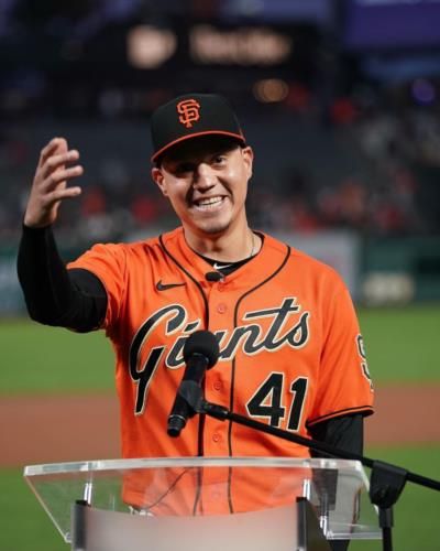 Wilmer Flores Engages Crowd With Enthusiasm At Match Event