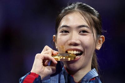 Panipak wins second Olympic gold