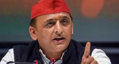 Waqf Bill: Akhilesh Yadav lambasts BJP, jeers '...Zameen bechna nishana hai'