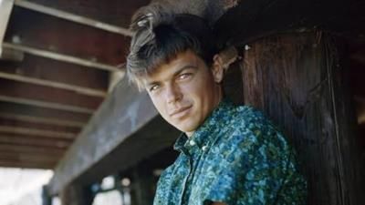 Actor Robert Logan, Known For 77 Sunset Strip, Dies At 82