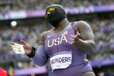 Raven Saunders Stands Out In Shot Put Semifinals