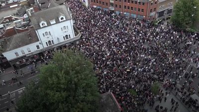 Met chief praises Londoners' show of unity as capital rejects racists